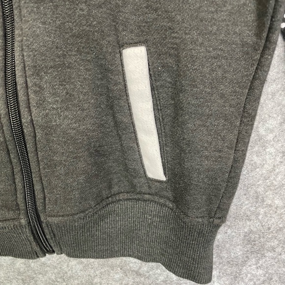 Authentic Disney Parks Women’s Minnie Mouse Jacket Size XS Raglan Polka Dot - Picture 2 of 10